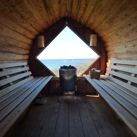 Klintgarden شقة Martofte